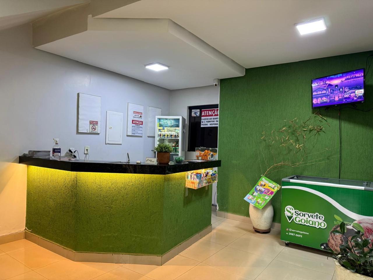 Hotel Oliveira 44 Goiânia Buitenkant foto