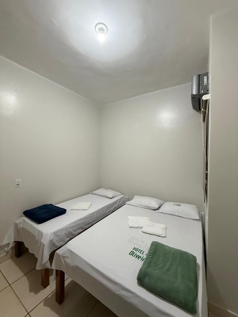 Hotel Oliveira 44 Goiânia Buitenkant foto