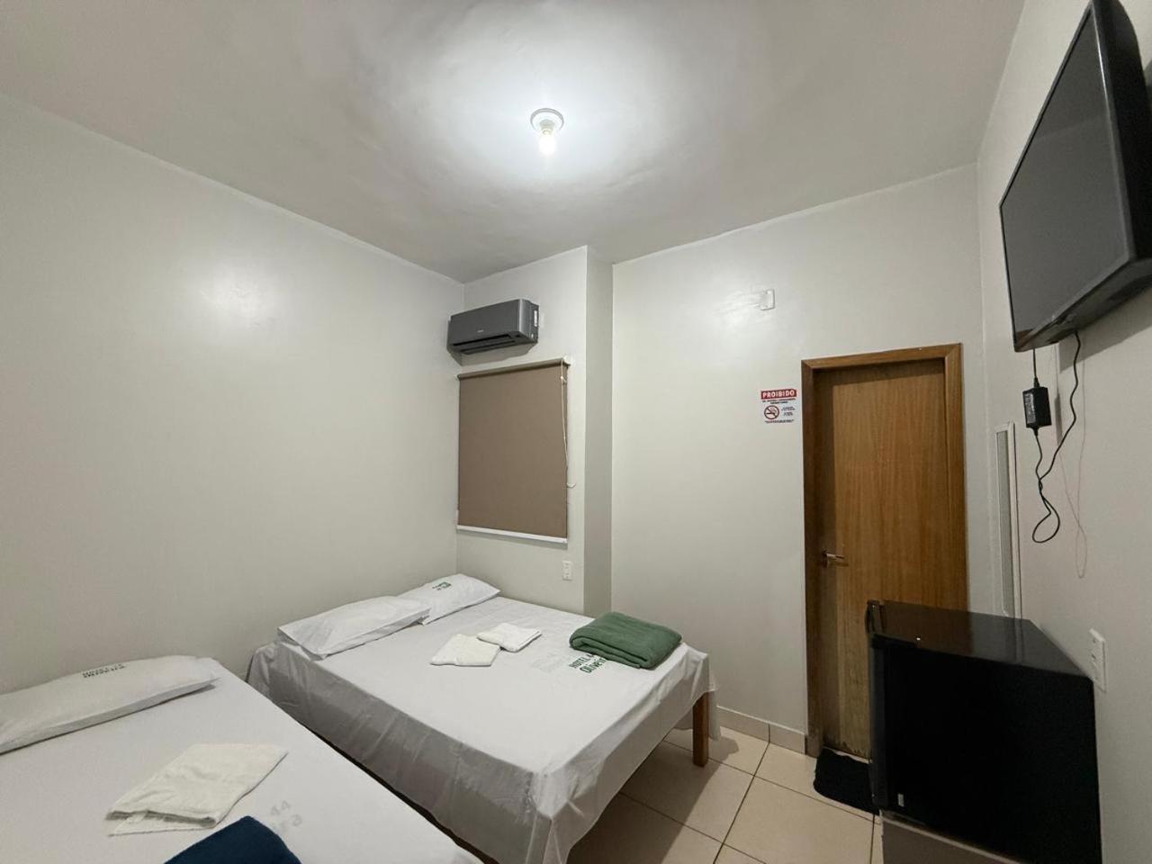 Hotel Oliveira 44 Goiânia Buitenkant foto