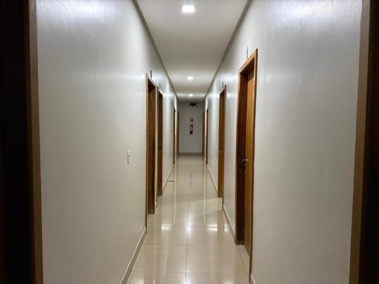 Hotel Oliveira 44 Goiânia Buitenkant foto