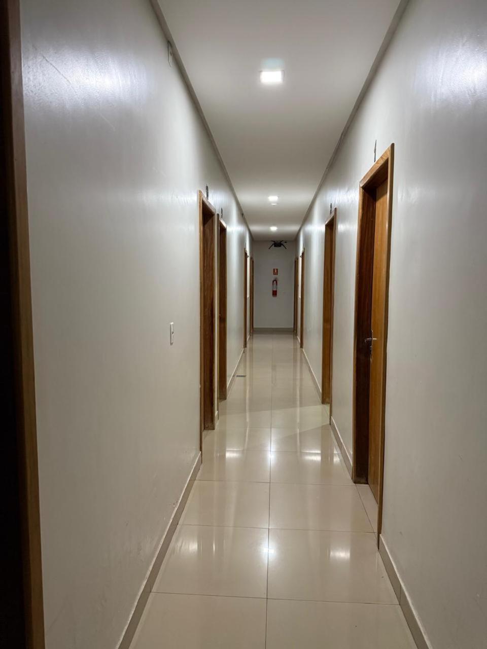 Hotel Oliveira 44 Goiânia Buitenkant foto