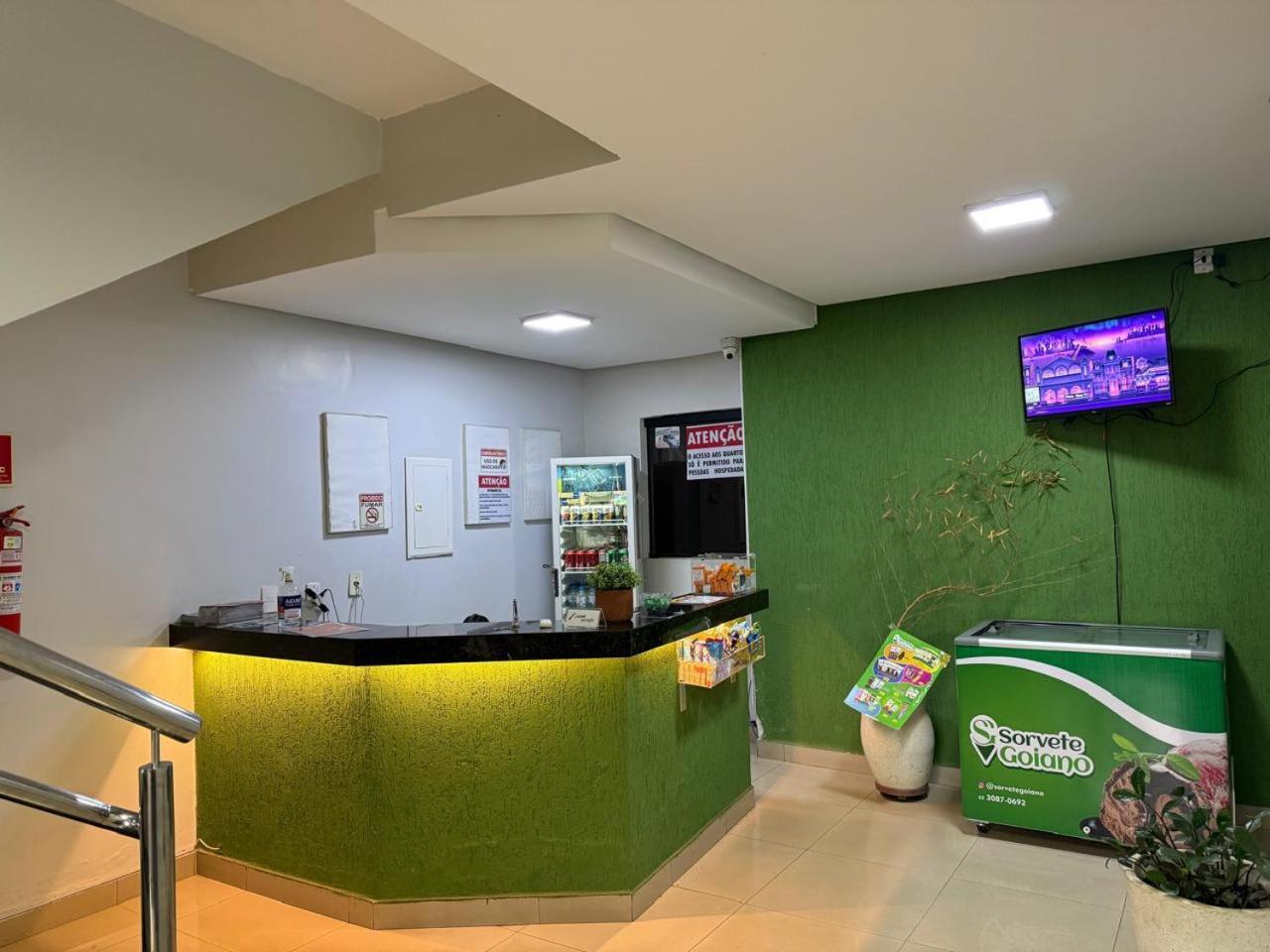 Hotel Oliveira 44 Goiânia Buitenkant foto