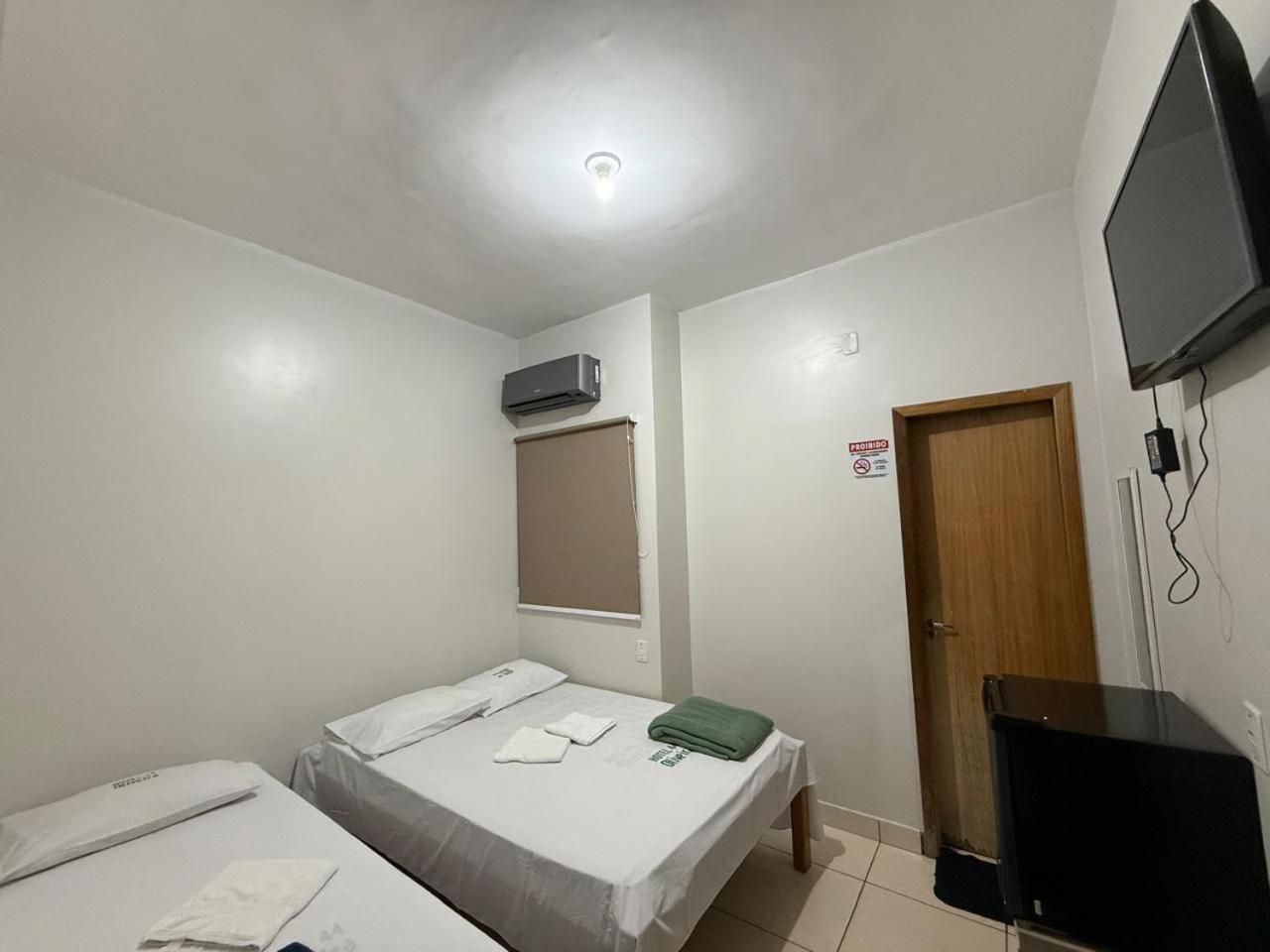 Hotel Oliveira 44 Goiânia Buitenkant foto