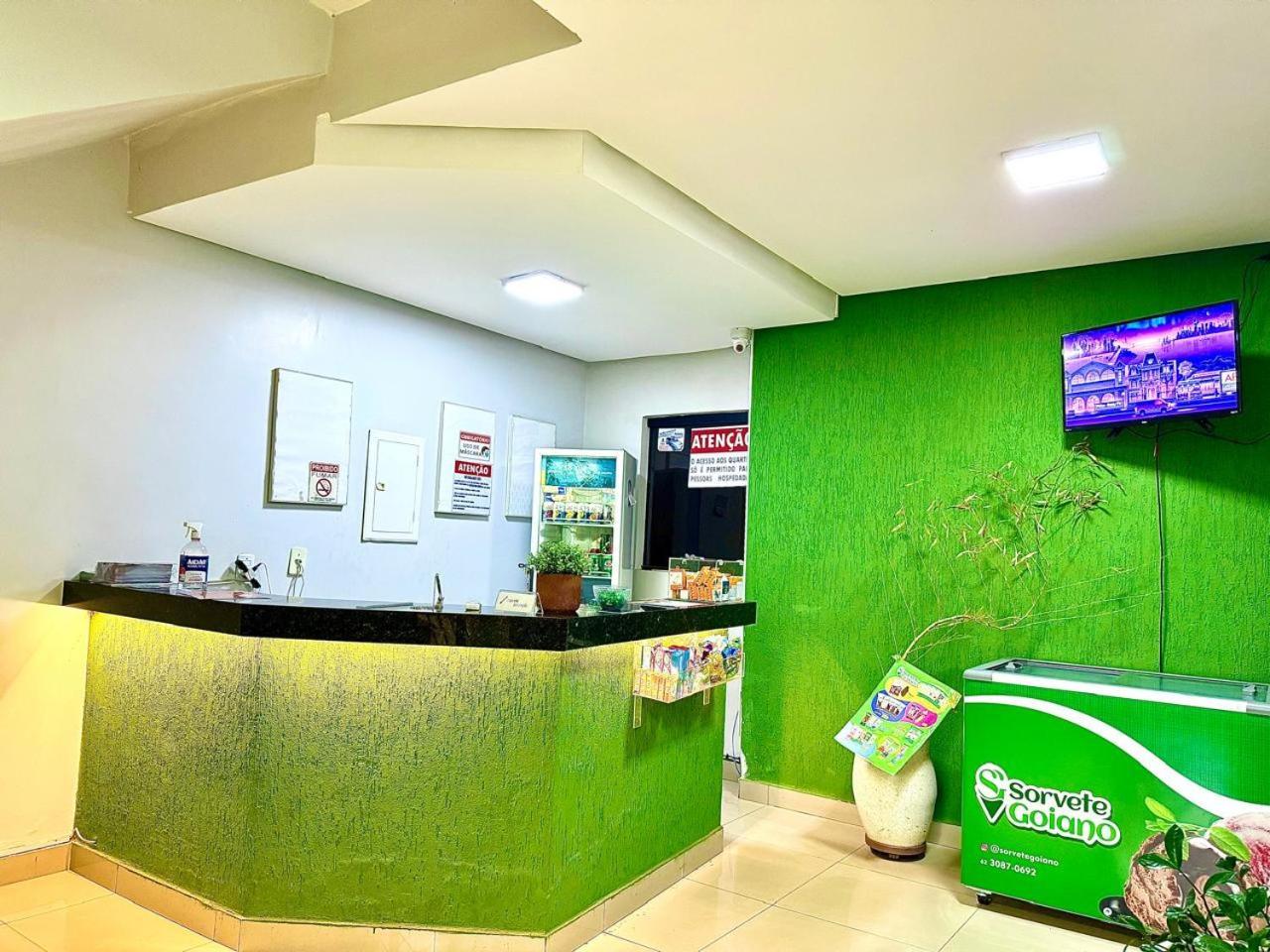 Hotel Oliveira 44 Goiânia Buitenkant foto